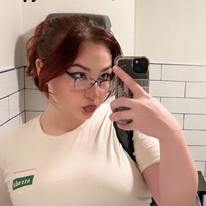 Meet your Posher, Sierra